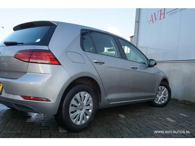 Volkswagen Golf 1.0 TSI Trendline 2018 Benzine 11