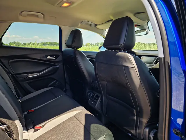 Opel Grandland X 1.2 Turbo 2019 Benzine 31