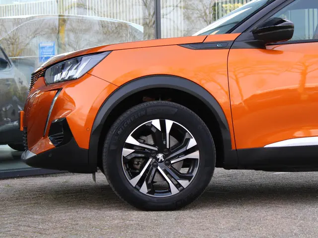 Peugeot e-2008 EV GT 50 kWh 2021 Elektrisch 12