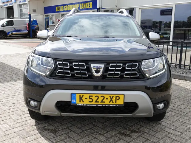 Dacia Duster 1.3 TCe 130PK Tech Road 2019 Benzine 13
