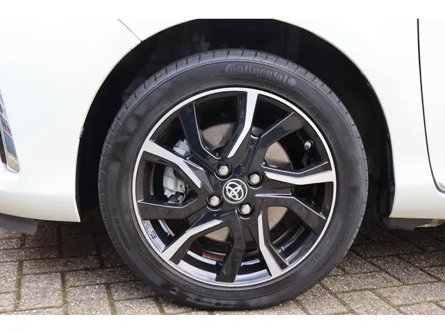 Toyota Yaris 3