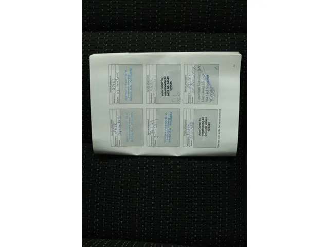 Toyota Auris 1.8 Hybrid Executive 2013 Hybride Benzine 65