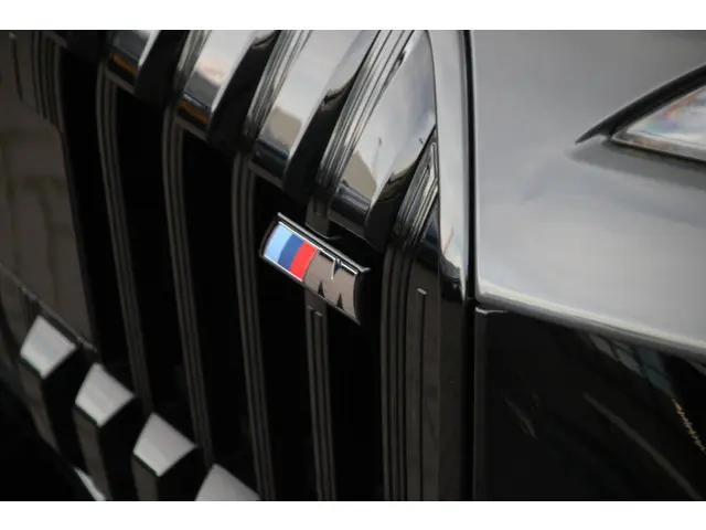 BMW 7 Serie M760e xDrive 2023 Hybride Benzine
