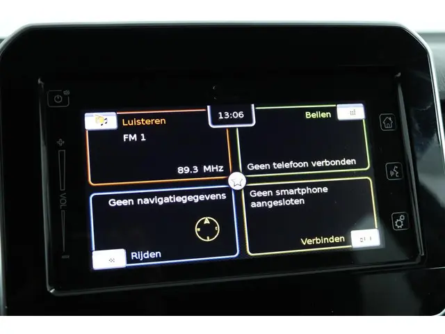 Suzuki Ignis 1.2 Smart Hybrid Select 2021 Benzine 9