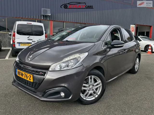 Peugeot 208 1.2 PureTech Allure 2019 Benzine