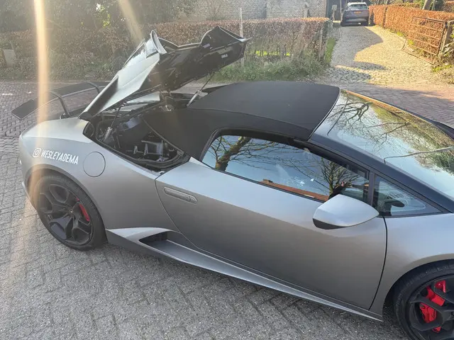Lamborghini Huracán 5.2 V10 LP610-4 SPYDER !!!! 2018 Benzine 12