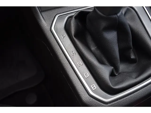 Dacia Jogger Hybrid 140 Extreme 2025 Hybride Benzine 31