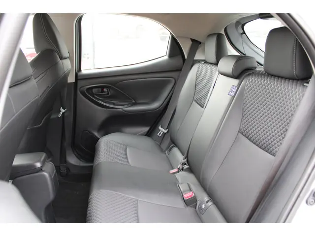 Mazda 2 Hybrid 1.5 Agile 2024 Hybride Benzine 13