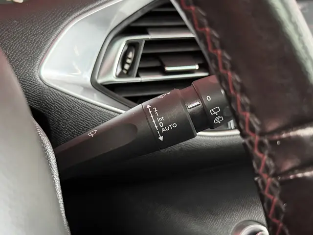 Peugeot 308 SW 1.2 PureTech GT-line 2015 Benzine 32