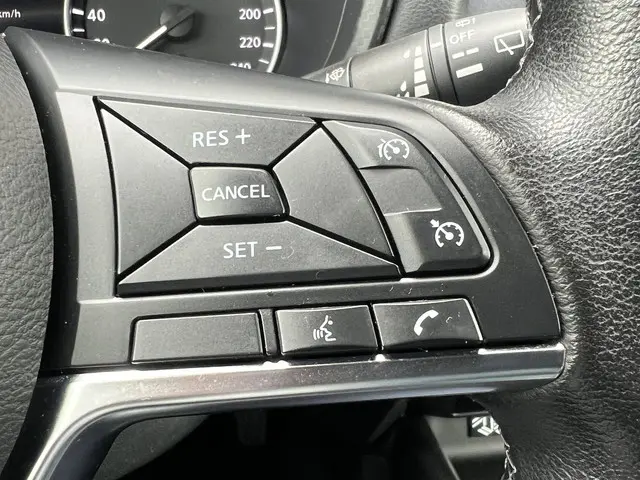 Nissan Juke 1.0 DIG-T Kiiro 2022 Benzine 31