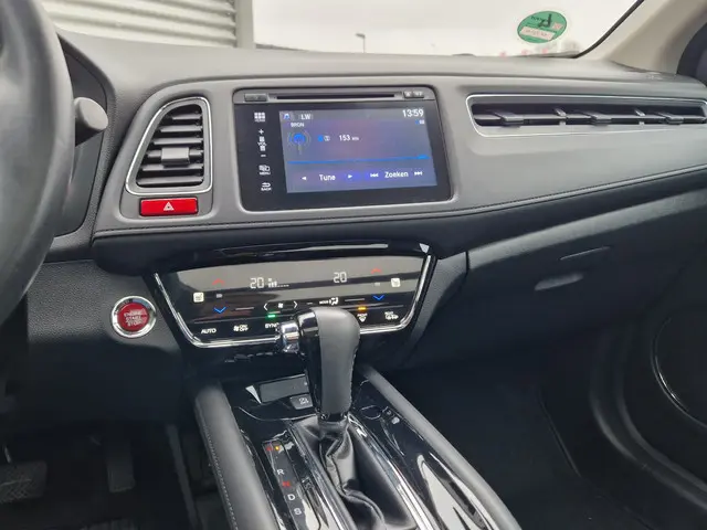 Honda HR-V 1.5 i-VTEC Executive 2016 Benzine 8