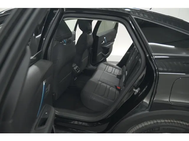 Citroën ë-C4 Shine Pack Business 50 kWh 2023 Elektrisch 32