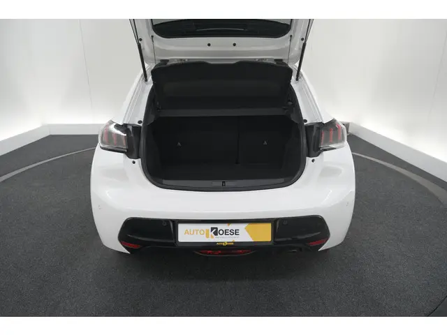 Peugeot 208 PureTech 100 Allure Pack 2023 Benzine 58