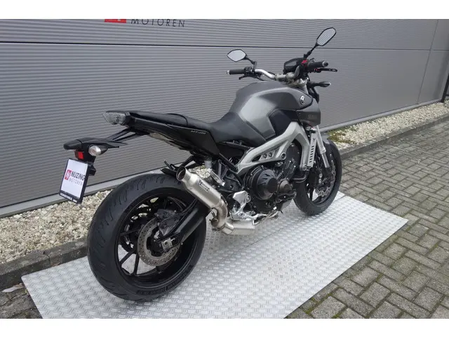 Yamaha MT 09 ABS 2014 Benzine 3