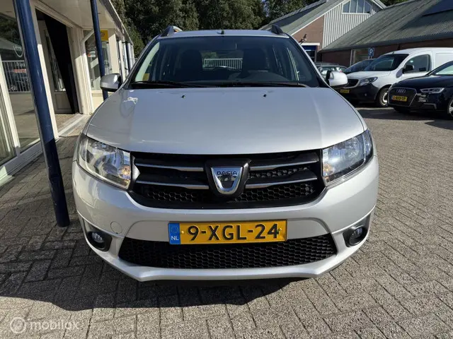 Dacia Logan MCV 0.9 TCe Lauréate 2014 Benzine 8
