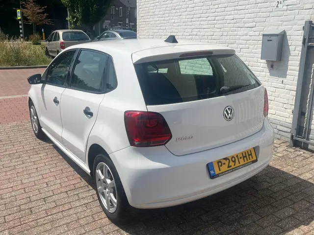 Volkswagen Polo 1.2 Easyline 2013 Benzine 13