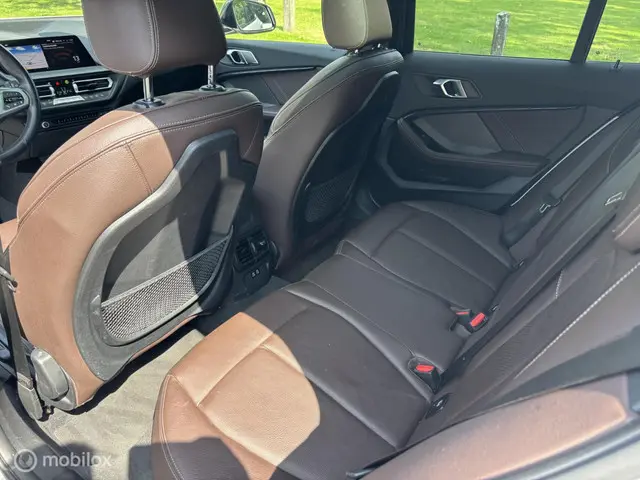 BMW 1 Serie 116i M Sport Shadow 2021 Benzine 39