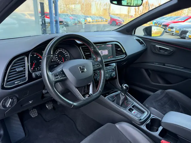 SEAT Leon ST 1.5 TSI FR 150PK Camera Led 2020 Benzine 13