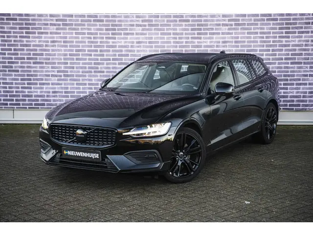 Volvo V60 2.0 B3 Essential Edition 2023 Benzine 15