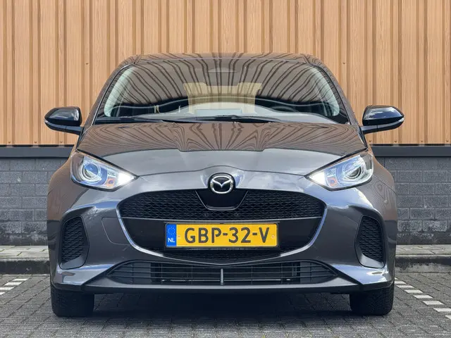 Mazda 2 Hybrid 2