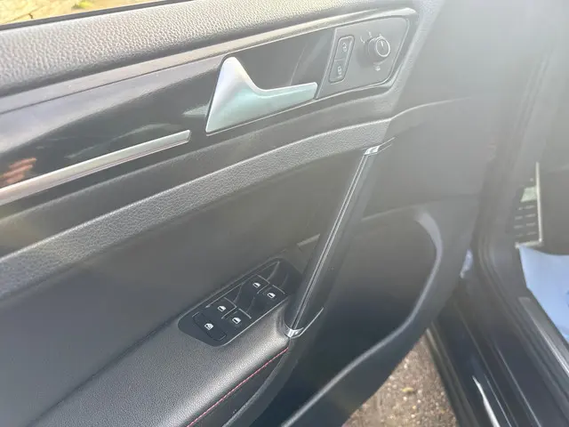 Volkswagen Golf 2.0 TSI GTI 2014 Benzine 21