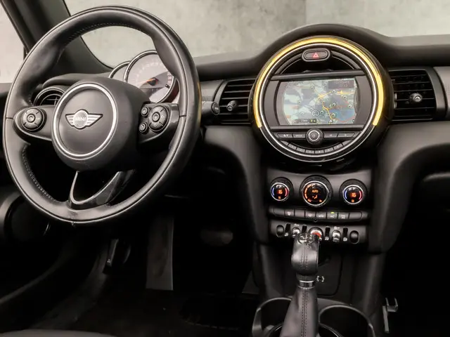 MINI Cooper Cabrio Mini 1.5 Black Sport 2017 Benzine 7