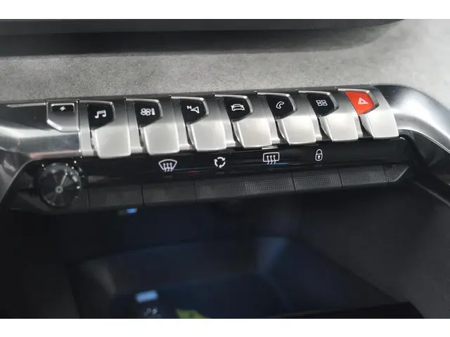 Peugeot 3008 HYbrid4 300 GT 2023 Hybride Benzine 53