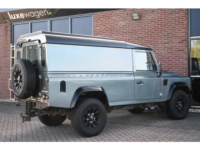 Land Rover Defender 110 2.2 TD4 Hard Top 2015 Diesel 47