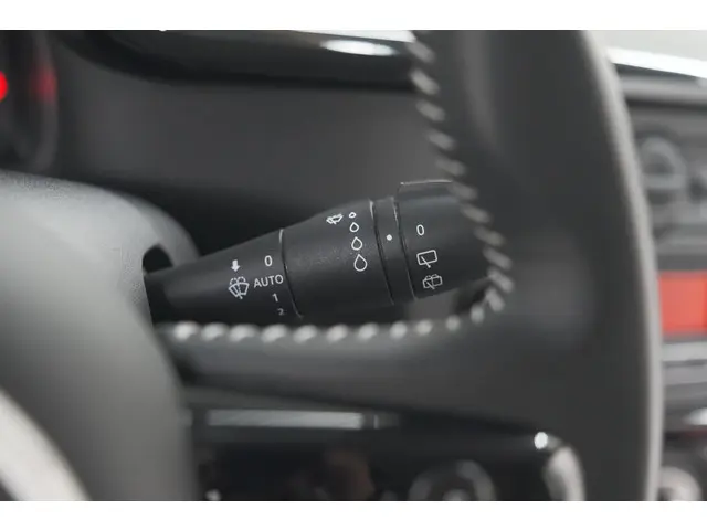 Renault Twingo SCe 70 Intens 2019 Benzine 33
