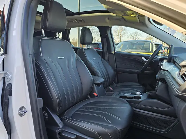 Ford Kuga Vignale 2021 Hybride Benzine 9