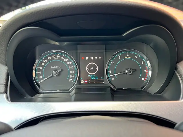 Jaguar XK 5.0 V8 Convertible Portfolio 2013 Benzine 11