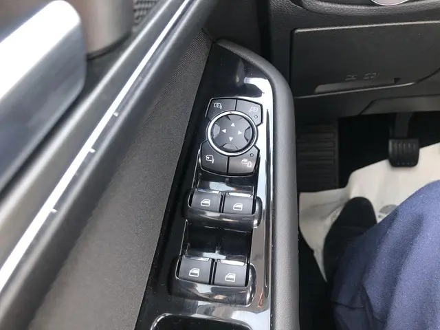 Ford Galaxy 1.5 Ecoboost Titanium 2017 Benzine 9