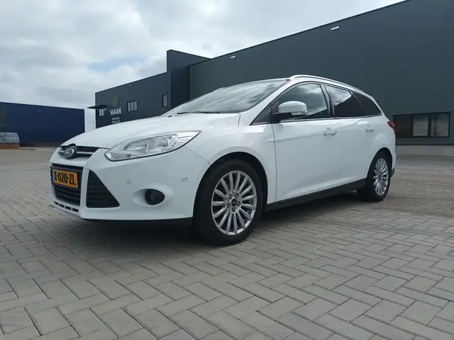 Ford Focus Wagon 1.0 EcoBoost Trend 2013 Benzine 13