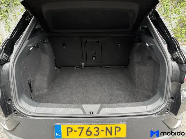 Volkswagen ID.4 First 77 kWh 2021 Elektrisch 24