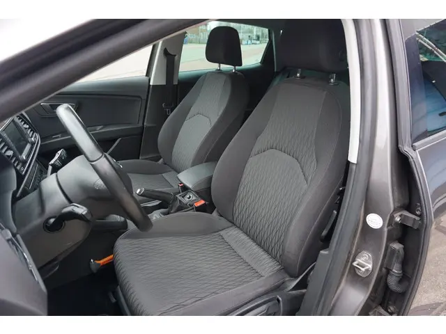 SEAT Leon 1.4 EcoTSI Style Connect 2016 Benzine 3