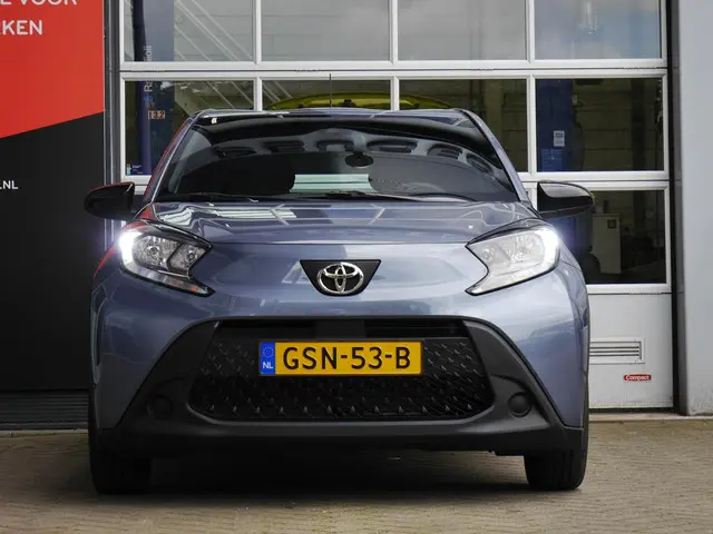 Toyota Aygo X 1.0 VVT-i MT Play 2024 Benzine 4
