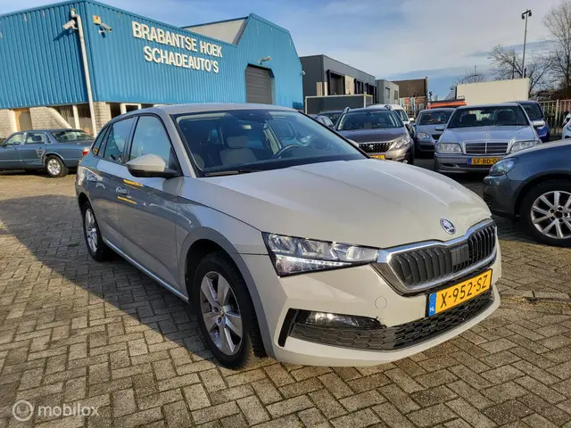 Škoda Scala 1.0 TSI Monte Carlo 2024 Benzine 12