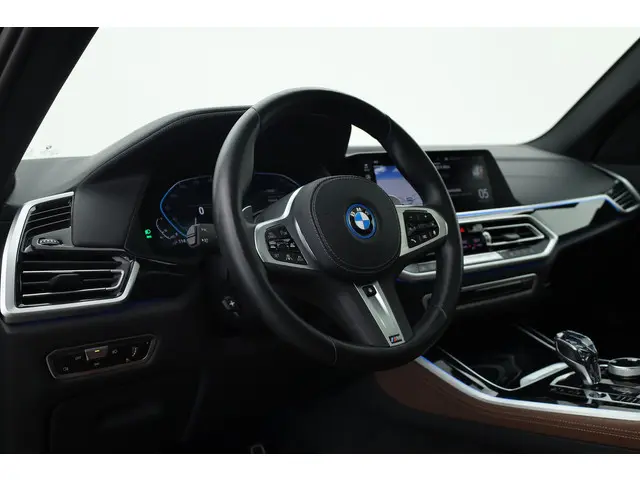 BMW X5 xDrive45e M Sport 2022 Hybride Benzine 5