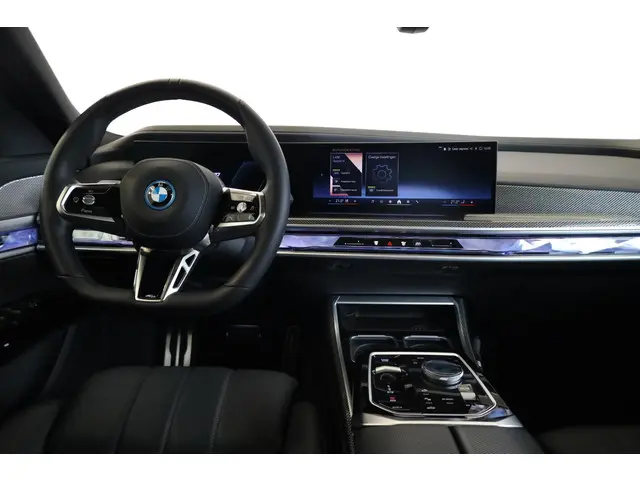 BMW i7 xDrive60 2024 Elektrisch 10