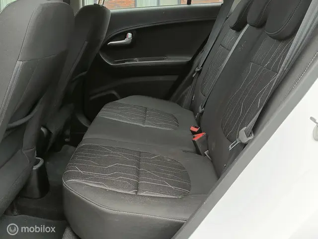 Kia Picanto 1.2 CVVT First Edition 2015 Benzine 11