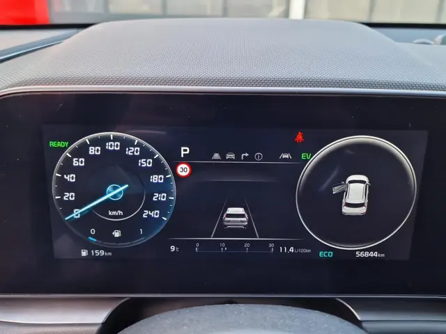 Kia Niro 1.6 GDi PHEV DynamicLine 2024 Hybride Benzine 8