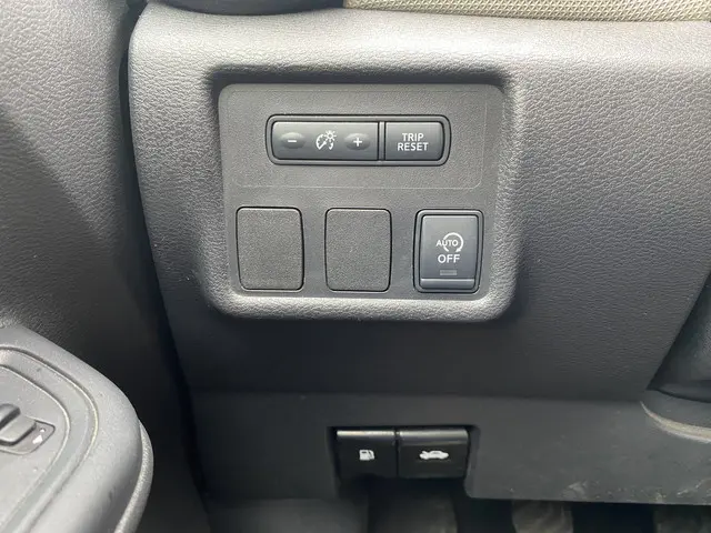Nissan Micra 0.9 IG-T N-Connecta 2018 Benzine 19