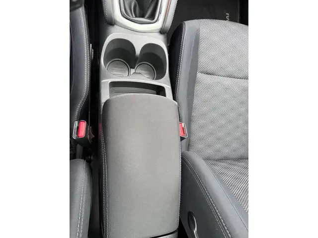 Nissan QASHQAI 1.2 Premier Edition 2014 Benzine 27