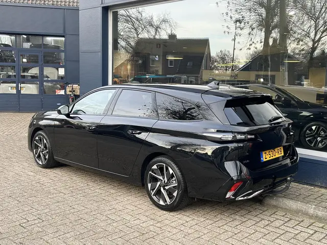 Peugeot 308 SW 1.2 Turbo 130 PK Allure 2024 Benzine 2