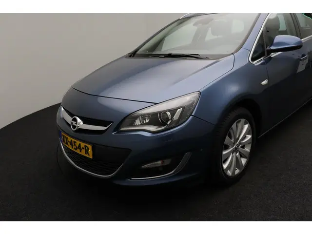 Opel Astra Sports Tourer 1.4 Turbo Blitz 2016 Benzine 28