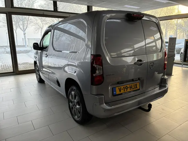 Opel Combo 1.5 BlueHDi 130 Pk Automaat 2024 Diesel 25