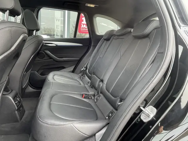 BMW X1 xDrive25e eDrive Edition 2021 Hybride Benzine 7