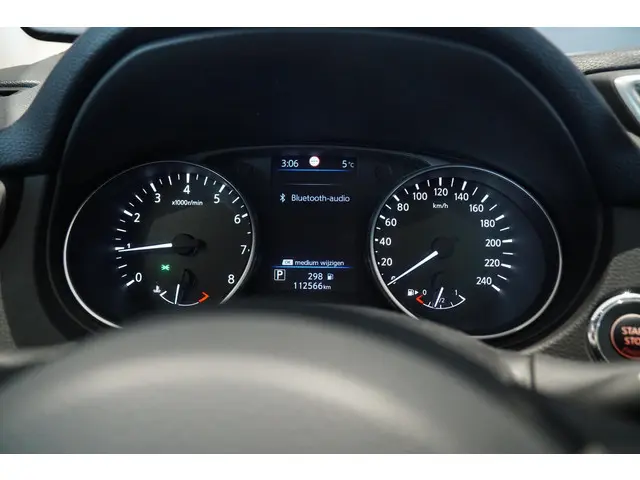 Nissan QASHQAI 1.3 DIG-T Tekna 2019 Benzine 31