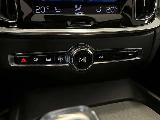 Volvo V60 2.0 B3 Inscription 2021 Benzine 47