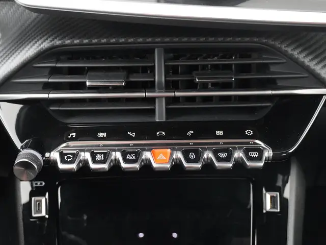 Peugeot 208 1.2 PureTech GT 2023 Benzine 20